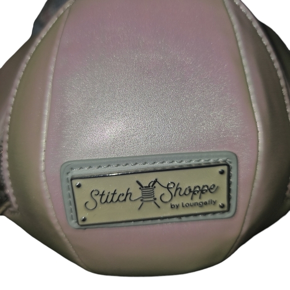 Loungefly DISNEY Stitch Shoppe Mickey Mouse Exclusive Snowman Iridescent W Pin - Picture 7 of 7